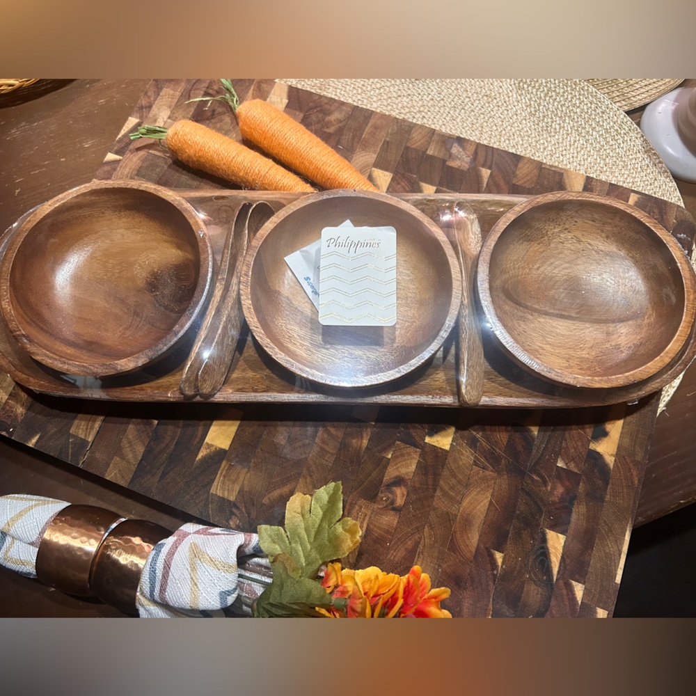 7 piece wooden serving dishes